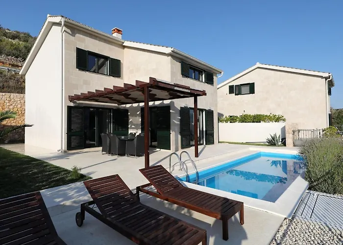 Holiday home Mediterrane Villa- Pool- Panoramablick Aufs By Interhome *
