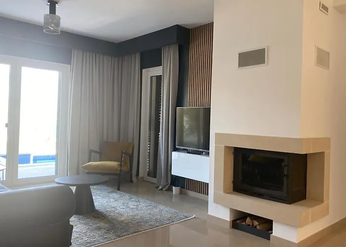 Mediterrane Villa- Pool- Panoramablick Aufs By Interhome Vinjerac