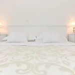 펜션 Mediterrane Villa- Pool- Panoramablick Aufs By Interhome *