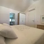 Mediterrane Villa- Pool- Panoramablick Aufs By Interhome *