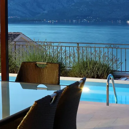 Mediterrane Villa- Pool- Panoramablick Aufs By Interhome *