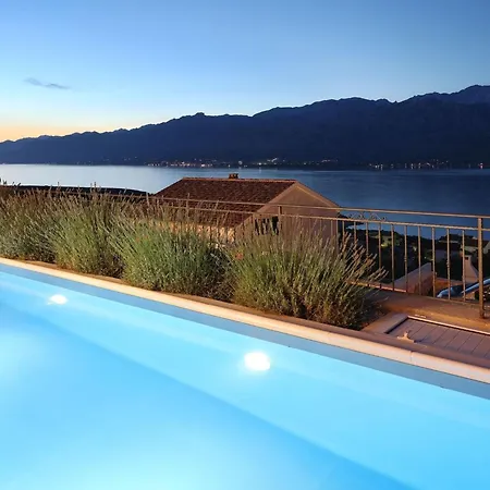 Vikendica Mediterrane Villa- Pool- Panoramablick Aufs By Interhome Vinjerac