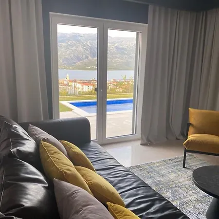 Mediterrane Villa- Pool- Panoramablick Aufs By Interhome * Vinjerac
